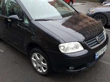 Авто Volkswagen Touran 2006 № 8282858