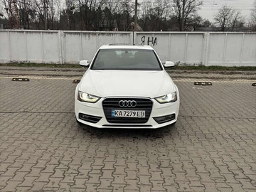 Авто Audi A4 2013 № 8282995