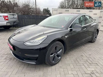 Авто Tesla Model 3 2018 № 8283102
