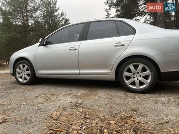 Авто Volkswagen Jetta 2006 № 8283178