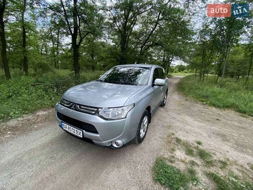 Авто Mitsubishi Outlander 2013 № 8283789
