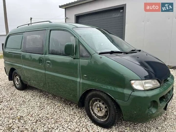 Авто Hyundai H 200 2000 № 8284334
