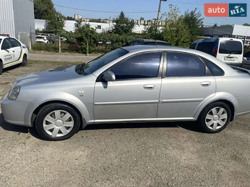Авто Chevrolet Lacetti 2004 № 8284429
