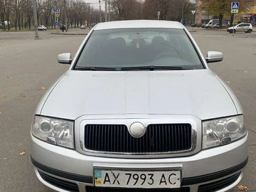 Авто Skoda Superb 2004 № 8284649