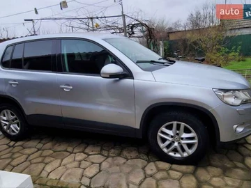 Авто Volkswagen Tiguan 2009 № 8285034