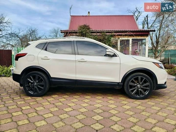 Авто Nissan Rogue 2017 № 8285160