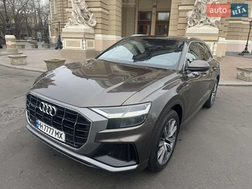 Авто Audi Q8 2018 № 8285364