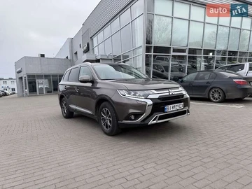 Авто Mitsubishi Outlander 2020 № 8285492