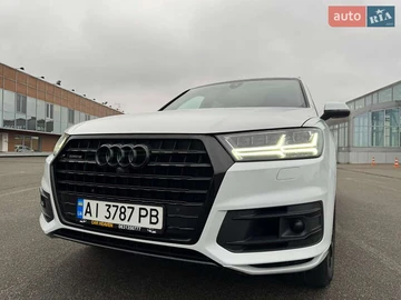 Авто Audi Q7 2018 № 8285503