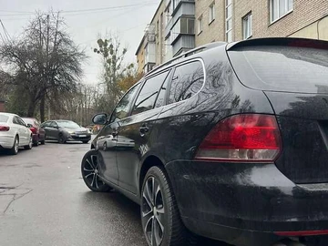 Авто Volkswagen Golf 2009 № 8285710