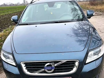 Авто Volvo V50 2010 № 8285722