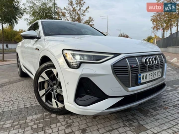 Авто Audi E-Tron 2020 № 8285899