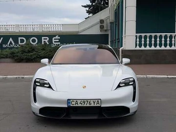 Авто Porsche Taycan 2020 № 8285908