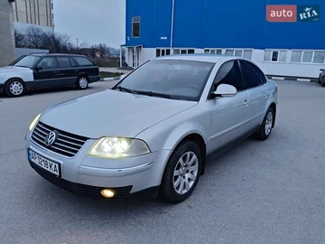Авто Volkswagen Passat 2004 № 8285947