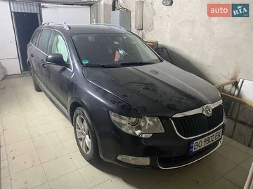 Авто Skoda Superb 2011 № 8285955