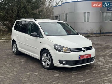 Авто Volkswagen Touran 2012 № 8286010