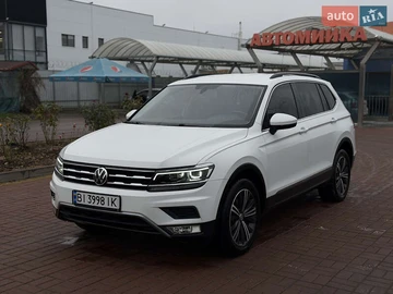 Авто Volkswagen Tiguan 2017 № 8286177
