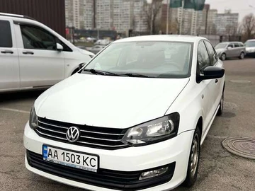 Авто Volkswagen Polo 2016 № 8286385