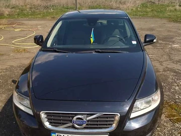 Авто Volvo V50 2010 № 8286486