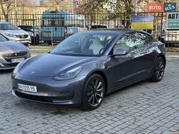 Авто Tesla Model 3 2023 № 8286889