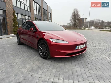 Авто Tesla Model 3 2024 № 8286954