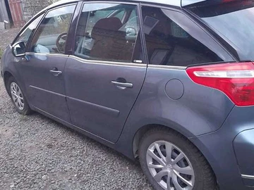 Авто Citroen C4 2008 № 8287253