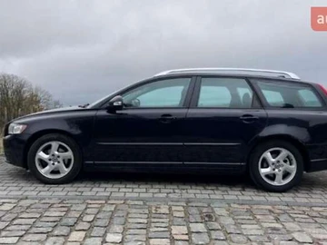 Авто Volvo V50 2012 № 8287370