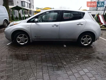 Авто Nissan Leaf 2017 № 8287378