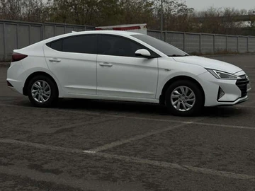 Авто Hyundai Elantra 2020 № 8287550