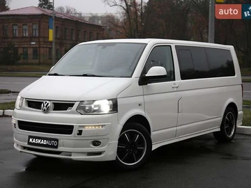Авто Volkswagen Multivan 2010 № 8287720