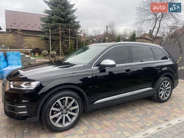 Авто Audi Q7 2017 № 8287756