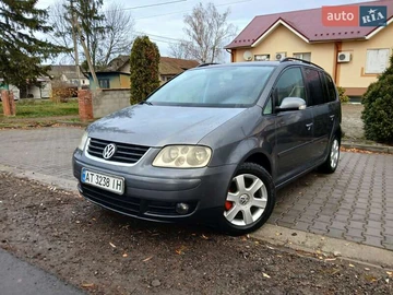 Авто Volkswagen Touran 2006 № 8288061