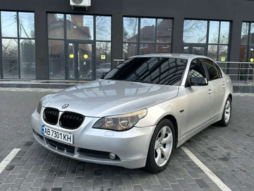 Авто BMW 5 Series 2004 № 8288101