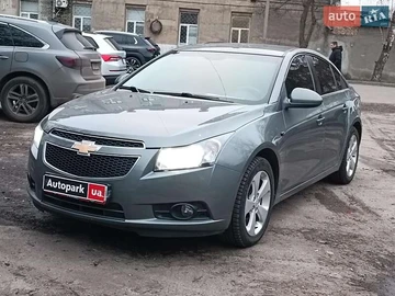 Авто Chevrolet Cruze 2010 № 8288102