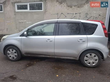 Авто Nissan Note 2011 № 8288151