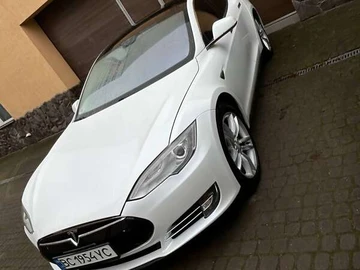 Авто Tesla Model S 2013 № 8288319
