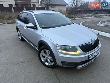 Авто Skoda Octavia Scout 2016 № 8288351