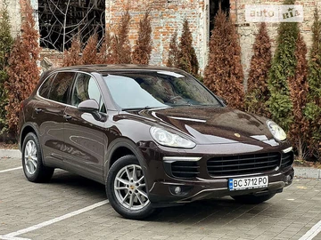 Авто Porsche Cayenne 2017 № 8288405