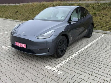 Авто Tesla Model Y 2023 № 8288409
