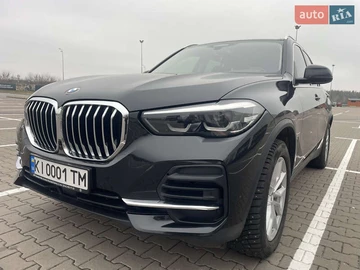 Авто BMW X5 2022 № 8288628
