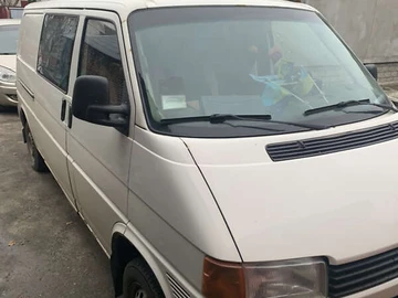 Авто Volkswagen Transporter 1999 № 8288787