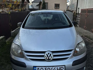 Авто Volkswagen Golf Plus 2006 № 8288851