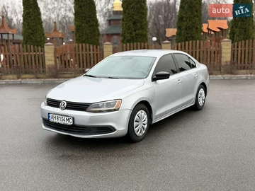 Авто Volkswagen Jetta 2014 № 8288938