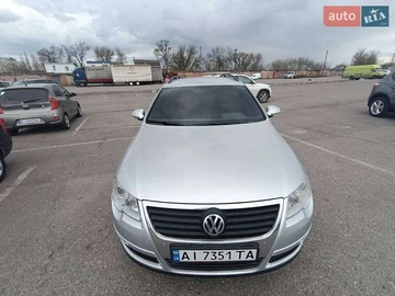 Авто Volkswagen Passat 2010 № 8288964