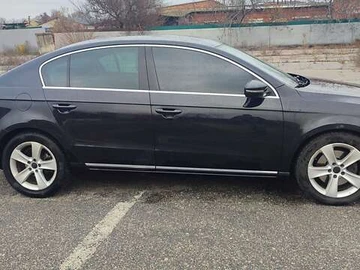 Авто Volkswagen Passat 2011 № 8288994