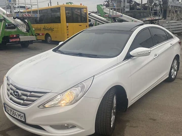 Авто Hyundai Sonata 2011 № 8289013