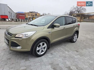 Авто Ford Kuga 2013 № 8289224
