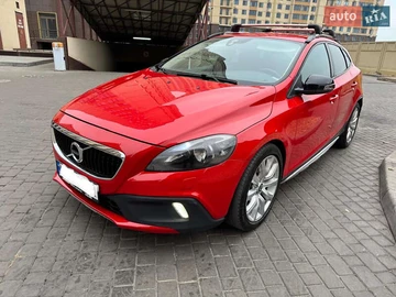 Авто Volvo V40 2013 № 8289240