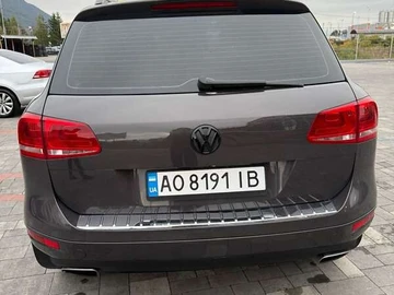 Авто Volkswagen Touareg 2011 № 8289306