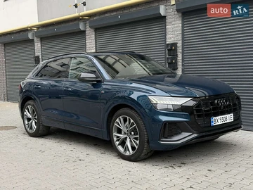 Авто Audi Q8 2021 № 8289462